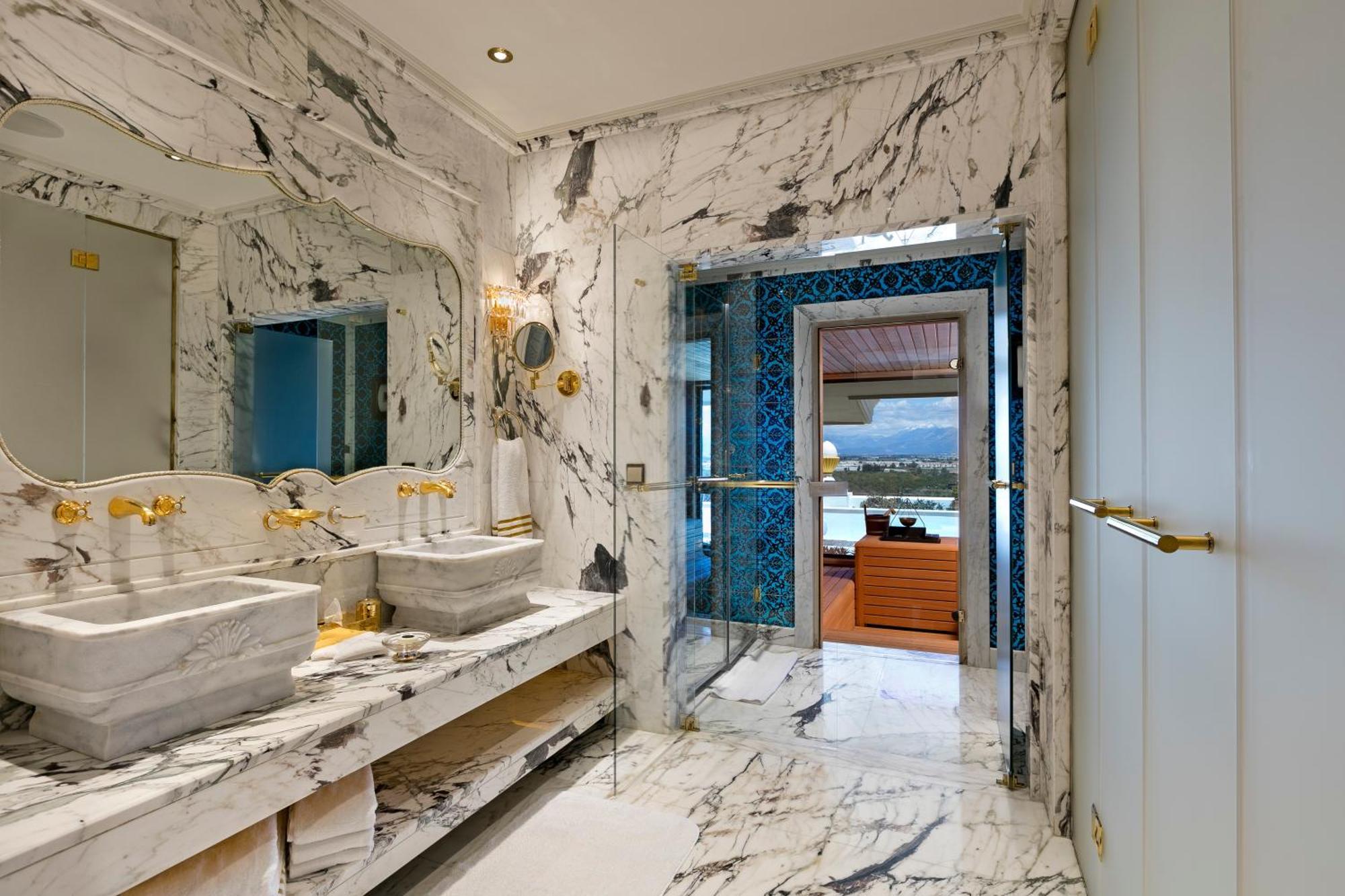 King Suite